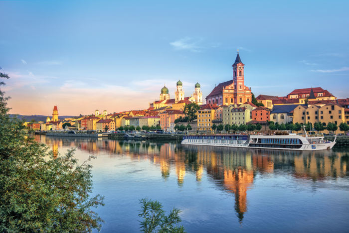 APT river cruise passau germany sunrise