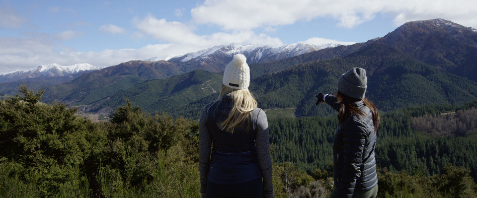 conical hill in hanmer springs offers view of the southern alps