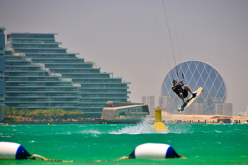 Kite Surfing Abu Dhabi
