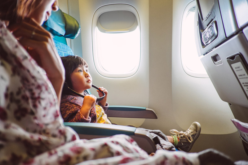 long haul flights with kids