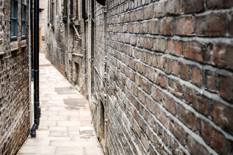 Narrow laneway in Liverpool