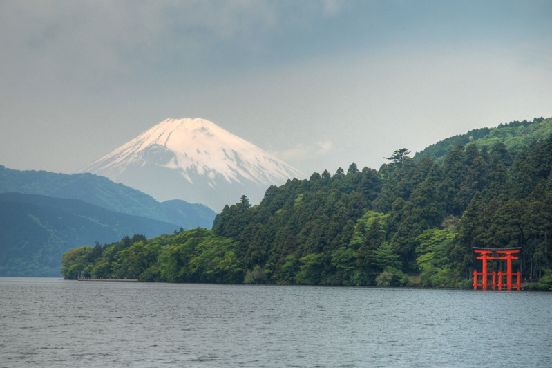Lake Ashi in Japan