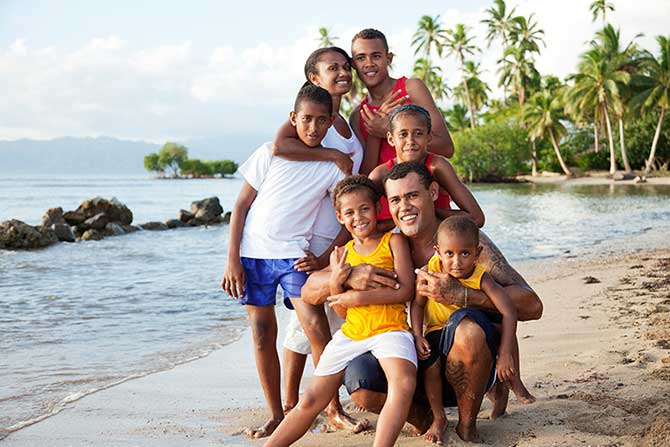 Fijian families mostly speak English
