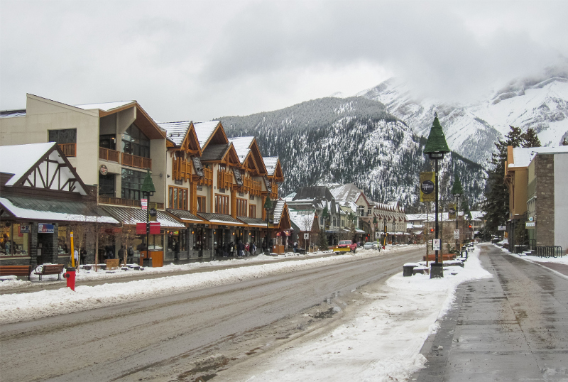 Lake Louise Village