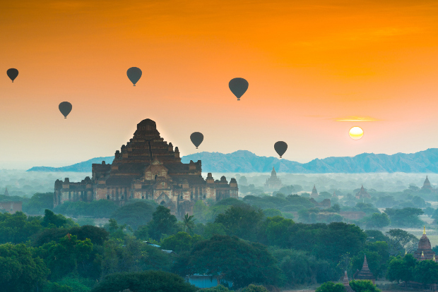 Dawn at the Temples of Bagan