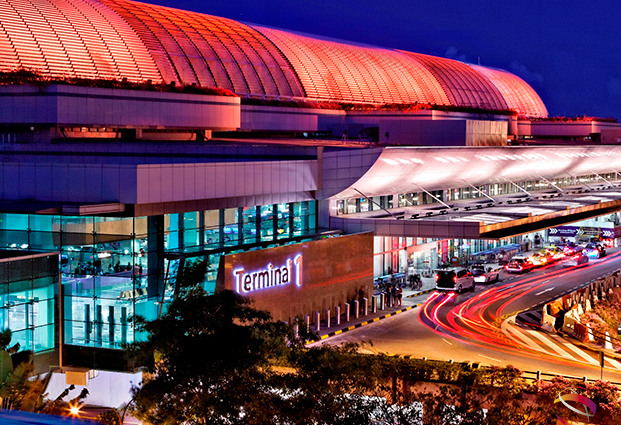 Singapore Changi Airport Terminal 1 Kerbside
