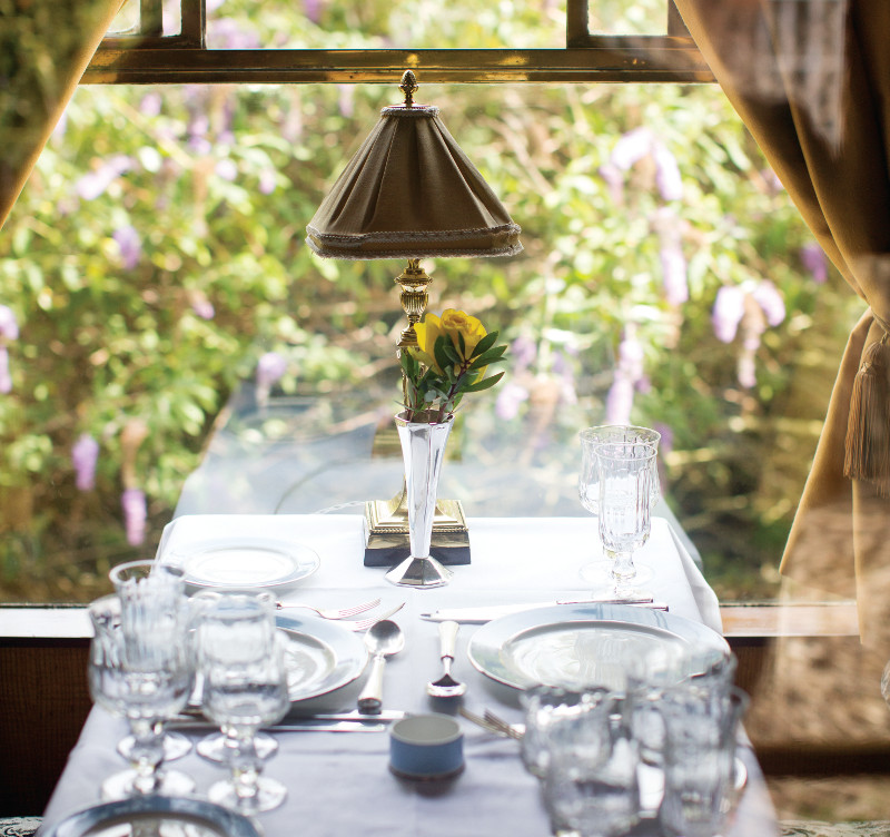 Silver service brunch aboard the British Pullman