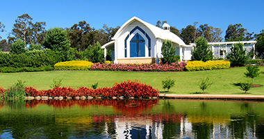 Hunter Valley Gardens Chapel