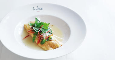 Snow crab and enoki mushroom omelette