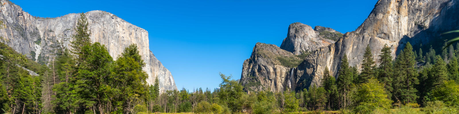 mountains at Yosemite national park