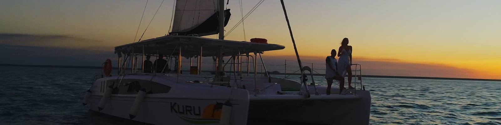 sunset cruise darwin