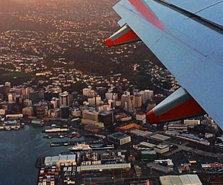 Plane flying in over Wellington.