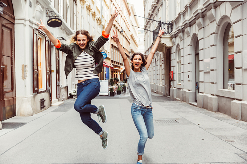 Friends in the old town of Vienna